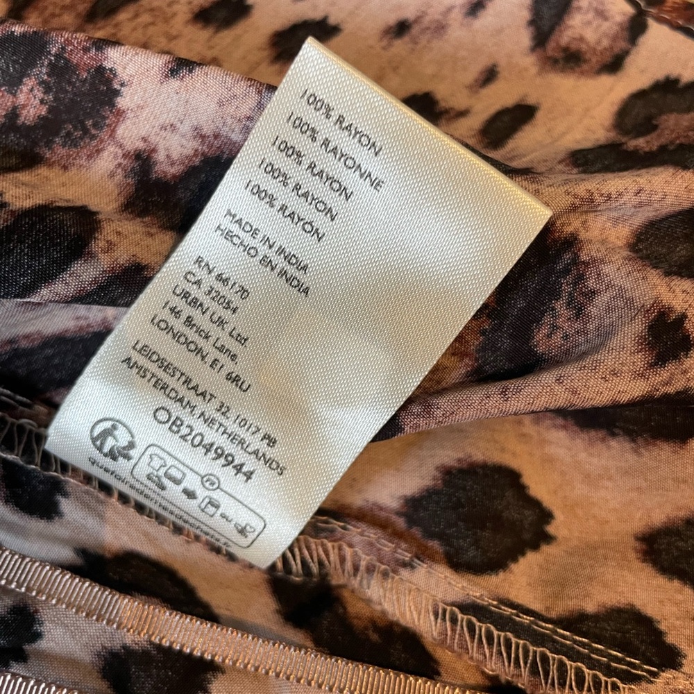 Free People My Love Printed Blouse in Leopard - Picture 13 of 14